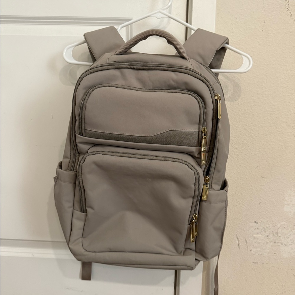 Open story signature day trip backpack